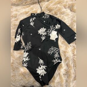 New Swimsuit ROXY One Piece Rashguard Swimsuit | Medium